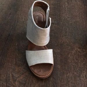 TOMS sandals